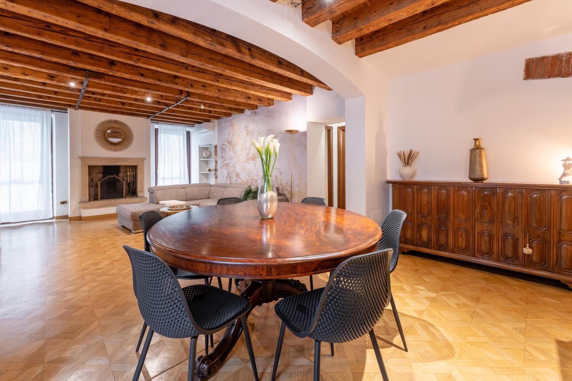 Sgarzerie Luxury Flat 2 Rooms 120Mq Verona Eksteriør billede