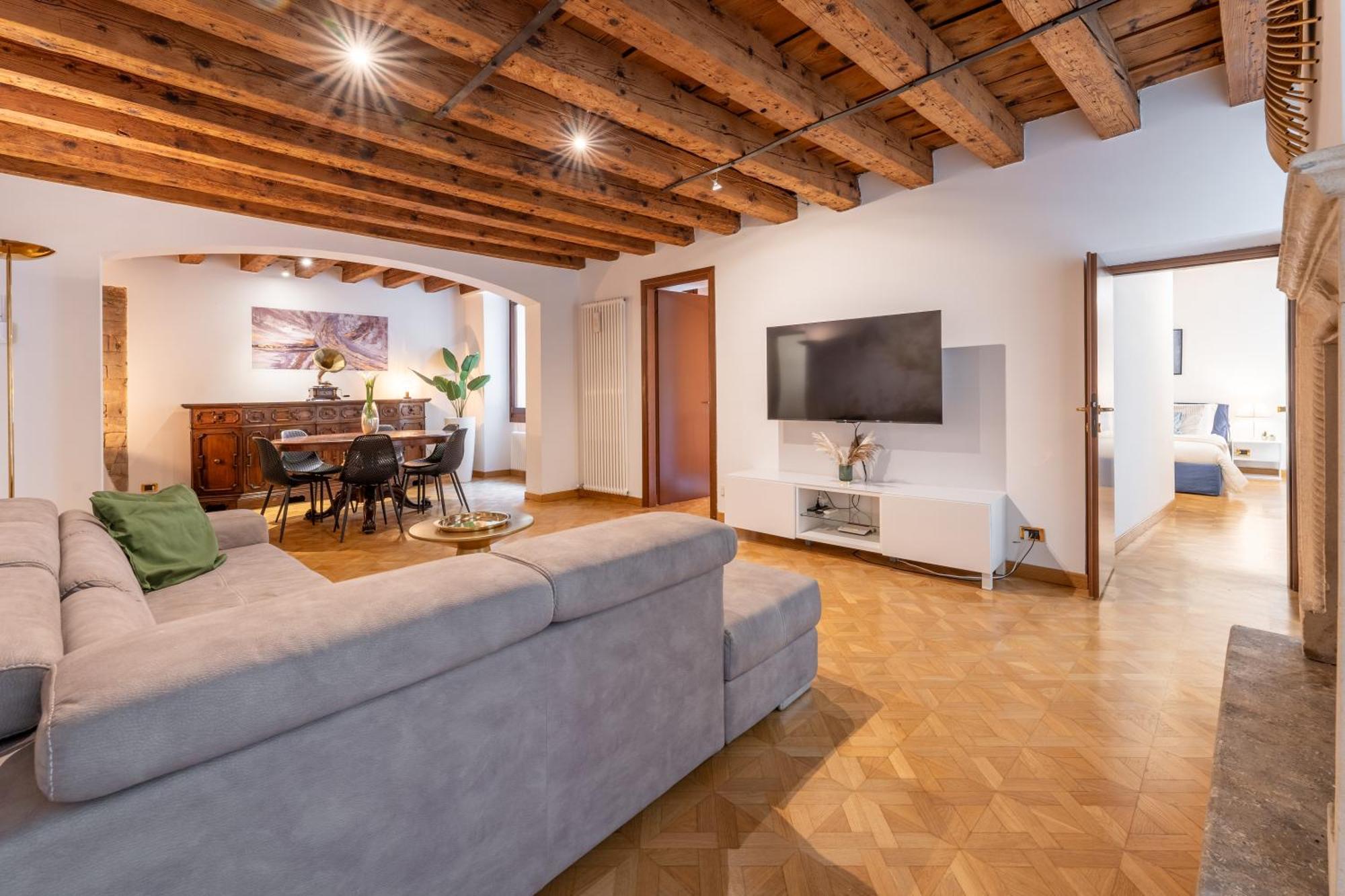 Sgarzerie Luxury Flat 2 Rooms 120Mq Verona Eksteriør billede