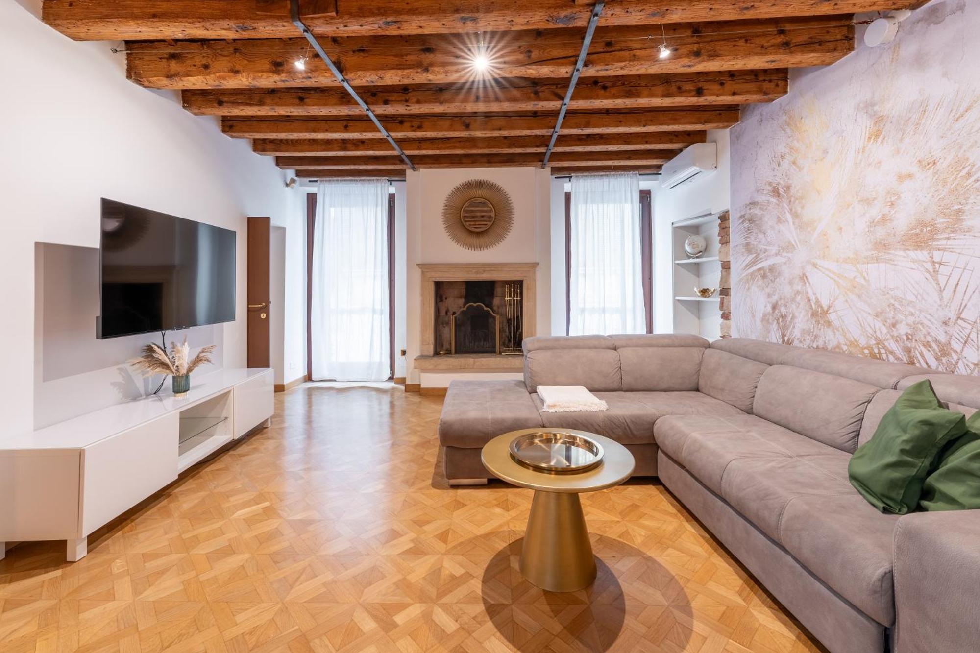 Sgarzerie Luxury Flat 2 Rooms 120Mq Verona Eksteriør billede