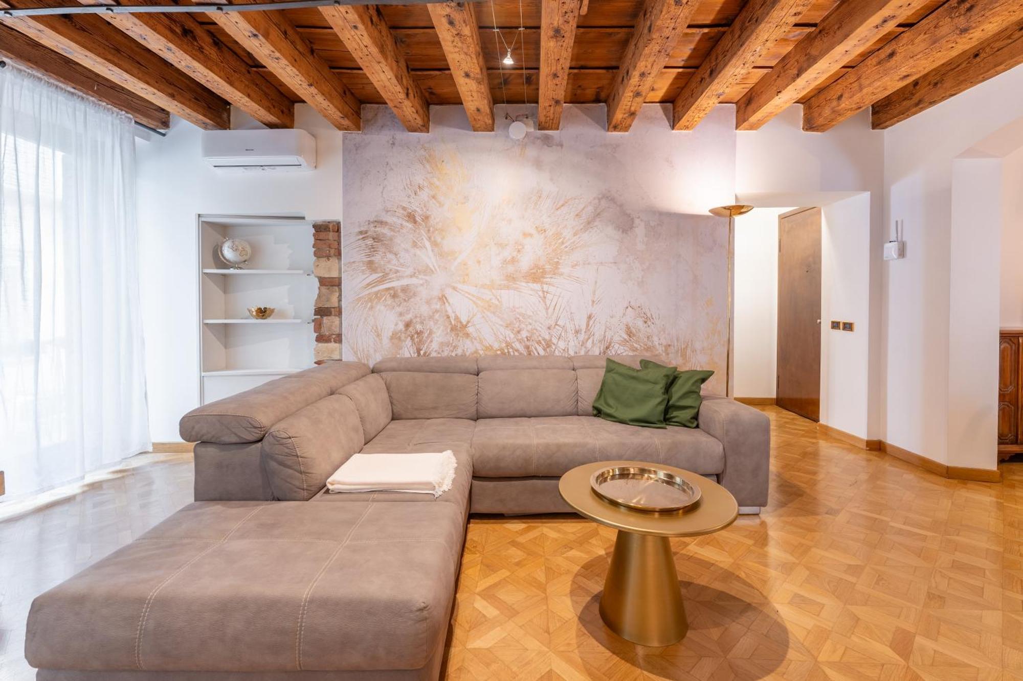 Sgarzerie Luxury Flat 2 Rooms 120Mq Verona Eksteriør billede